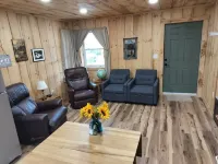 Charming bungalow in marvelous Parsons with AC Các khách sạn ở Parsons