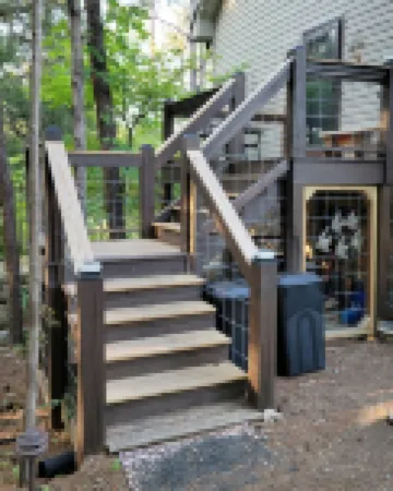 Cozy Bear Paradise  on Weiss Lake  in the foothills of the Appalachian Mountains