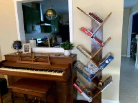 Tranquil Mid-Century on Meadow:  Joyfully and passionately created to enjoy.