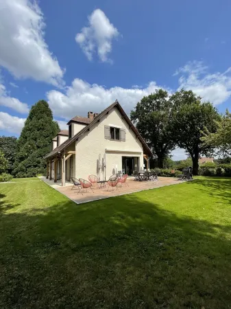 Renovated country property with fireplace, near forest
