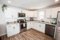 Cool, Trendy house in Dodge City! The Painted Cow Hôtels à : Dodge City