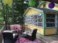 LAKE FRONT ISLAND HIDE-AWAY WITH BOAT DOCK - Homestays