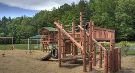 Lovely Mountain Villa-Close to Amenities-Walk to Fairfield Lk