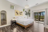 Upscale, Nature Views, Family Retreat for a great Mountain Getaway - 4-نجوم
