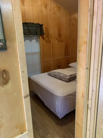 Assoc beach, Lakes, Naples Causeway, restaurants, shops, boat- jet ski rentals.