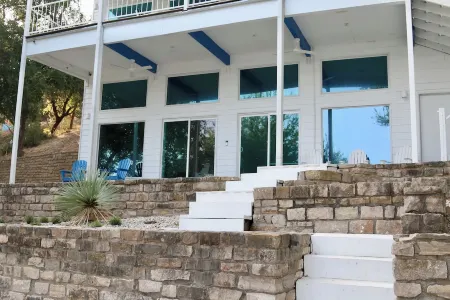 Burma Blue is for You! This PK House Getaway Impresses & Close to Rocker B!