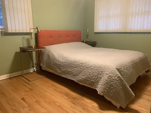 Home Sweet Home, minutes to Great Lakes Naval Base