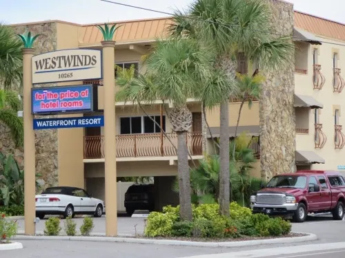 Westwinds Waterfront Luxury Condo Beach and Pool