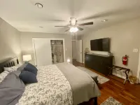 Comfortable home in the heart of Conroe, Texas and minutes away from Lake Conroe