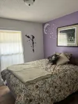 4 Bedroom House with a Pool! 15 minutes from the TPA Airport! Hotels near Walgreens