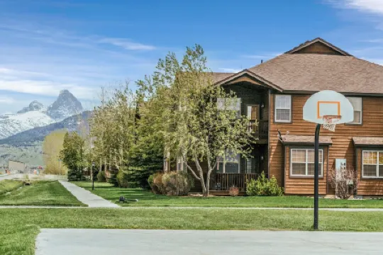 Rare Teton National Park Avails! Great Location, Games, Laundry, & Playround!