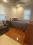 Charming cottage in Kenner with AC and WiFi. Enjoy your stay Hotels near Kenner