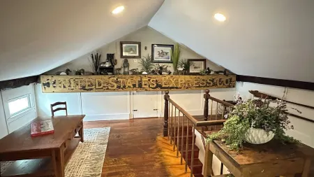 Beautiful renovated Farmhouse on Seneca Lake. Finger Lake Wine Trail.