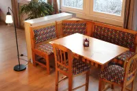 Holiday house with a private swimming pool and sauna in a rural idyll