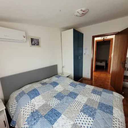 Ferienwohnung mit Panoramablick/Meerblick -Strandbucht S.Lucia