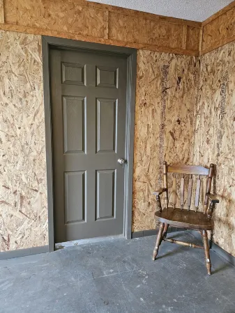 Private 1 room studio with lake view