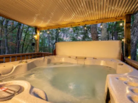 Massanutten Mountaintop, Family Fun Awaits! Hot Tub, Arcade Games, Near Slopes Hotels in Massanutten