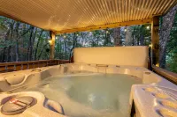 Massanutten Mountaintop, Family Fun Awaits! Hot Tub, Arcade Games, Near Slopes