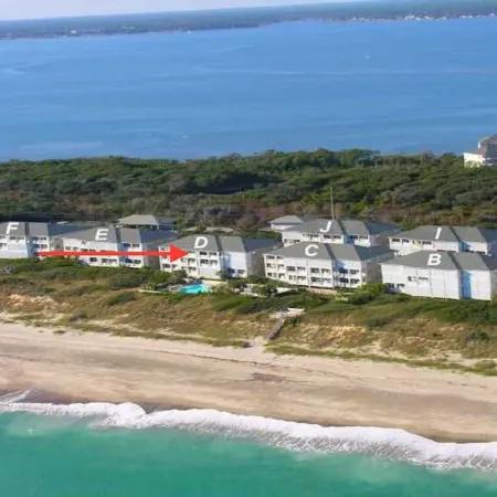 "Barefoot Paradise," Unobstructed Oceanfront, Linens, Heated pool, Modern Decor
