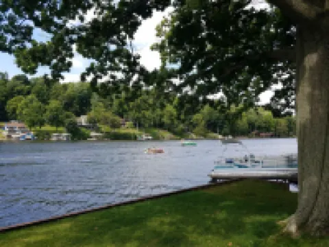 Paradise in Port Bay