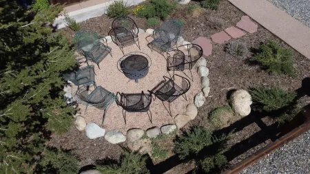 "The mountains are calling and I must go - John Muir Отели в г. Джорджтаун