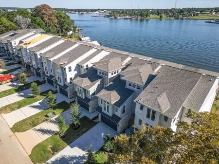 Brand new waterfront, family friendly lake house.