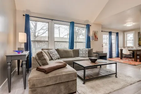 Greatest Snow on Earth Vacation Rental Отели рядом с достопримечательностью «Парк Маунтвью»