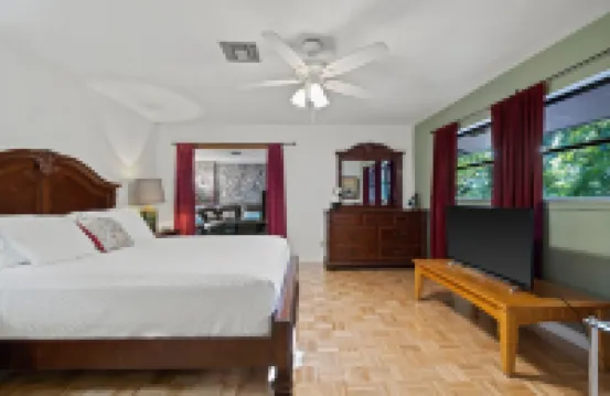 Miami Paradise with Pool Near Haulover Beach and  Aventura Mall.