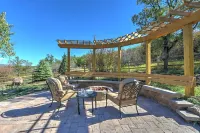 Luxury Home w/ Large Deck, Fire Pit, & Stunning Mountain Views! 5 mi. to skiing!
