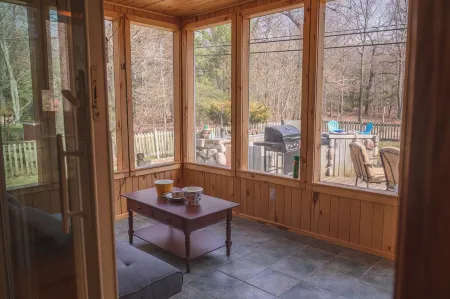 Spacious Custom Caseville home Steps 2 Beach/Woods