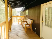 Lumber Lodge RRG - COMFY WOODSY STAY - in RRG/Auxier Hotels in Wolfe County