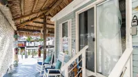 Key Largo Waterfront Paradise w/Kayaks, Private Dock & BBQ