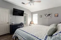 Cozy Casa a 3 bedroom house with all the necessities in Lubbock near Texas Tech