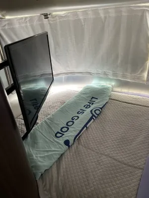 Urban Glamping 홈랜드 센터 주변 호텔