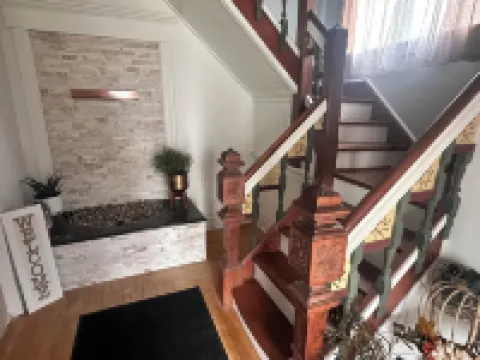 Elysian Loft – Where Serenity Meets Style, Your Tranquil Retreat above the Spa Hoteles en Oswego