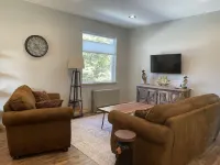 Hibernation Station - Two Bedroom Cabin Hotels in Anchor Point