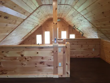 Lake Superior Log Home Retreat