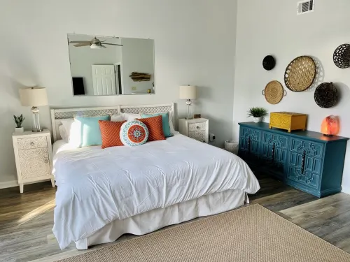 Renovated Gulfview townhome just Steps to the Beach!