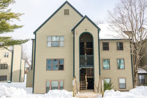 Ski in/Ski out nicely updated 2 BR condo on Okemo Mountain ski trails.