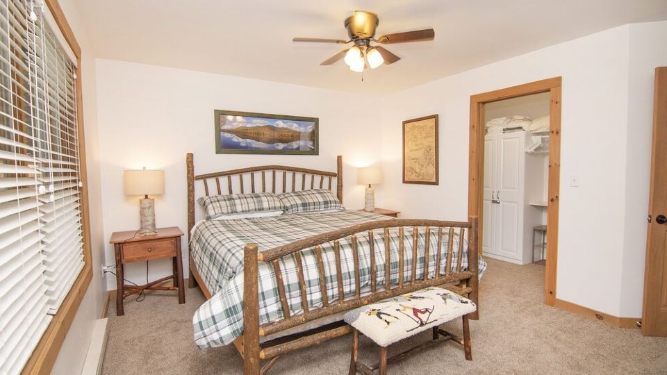 Grand Getaway in Historic Lake Placid! Walk to Shops, Breweries, Etc.