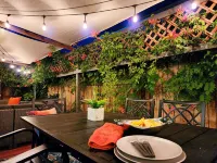 Atrium Zen House @ Lake Powell+ Lots of Boat Parking + Pet Friendly + Sleeps 10