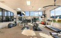 Designer Condo w/ Incredible Views – Elevator – Waterpark – Pool Just Steps Away