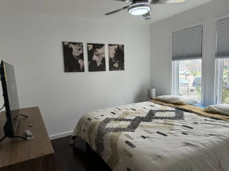 Pristine Bungalow in East Austin Отели рядом с достопримечательностью «Остин Хинду Темпл & Комм Сентер»