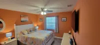 Fins Up - 3/2 Pet Friendly Pool Home Sunny SW Florida