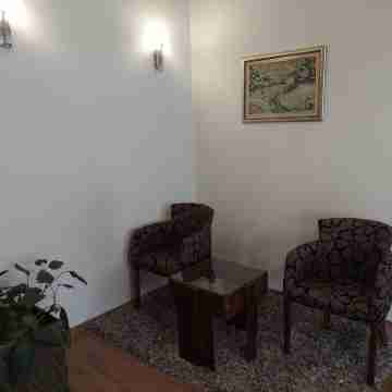 Lovely 1-bedroom condo Others