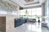 1Br Condo Unit @Avida Allgauers Hôtels à : Iloilo