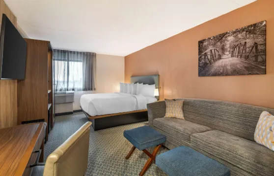 世紀大廈鐘樓酒店，Ascend 酒店精選