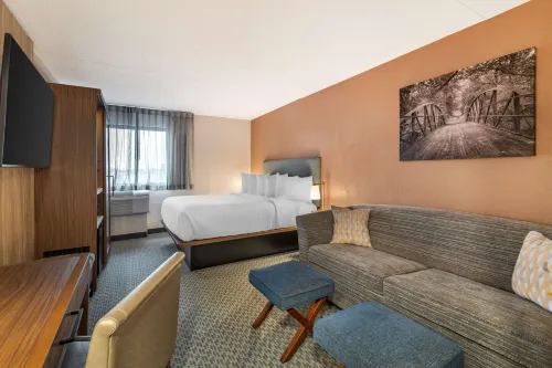 The Clocktower Hotel at Century House, Ascend Hotel Collection Các khách sạn ở Troy