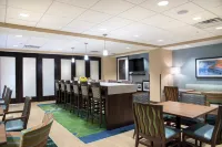 Hampton Inn Big Rapids فنادق في بيغ رابيدز