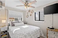 The Admiral's Roost ~ Steps to the beach and pool. Perfect for couples